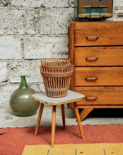 Hanna, la table d'appoint bleue N°586