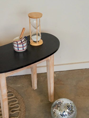 Hanna, la table d'appoint en bois N°248