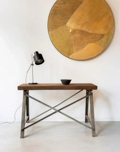 Hanna, the wooden side table No. 273