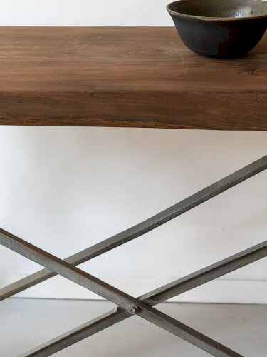 Hanna, la table d'appoint en bois N°273