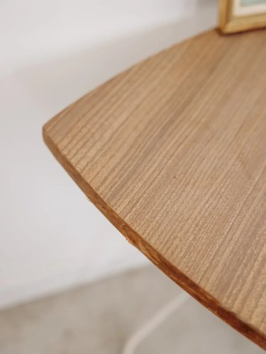 Hanna, la table d'appoint en bois N°53