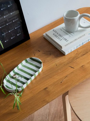 Hanna, la table d'appoint en bois N°595