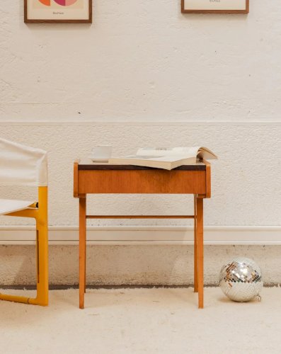 Hanna, la table d'appoint en bois N°610