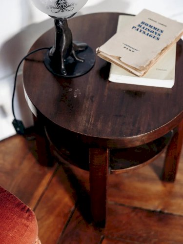 Hanna, la table d'appoint en bois N°79