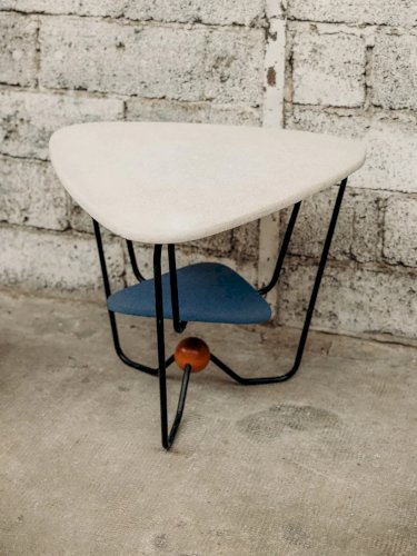 Hanna, la table d'appoint en métal N°308