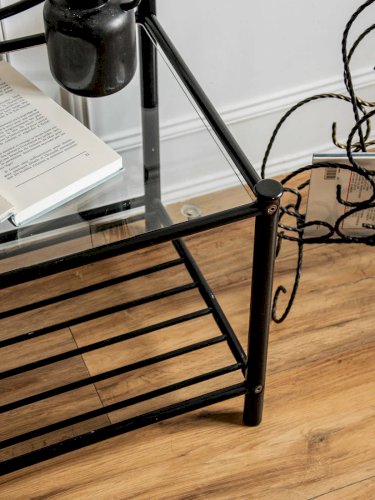 Hanna, la table d'appoint en métal N°484