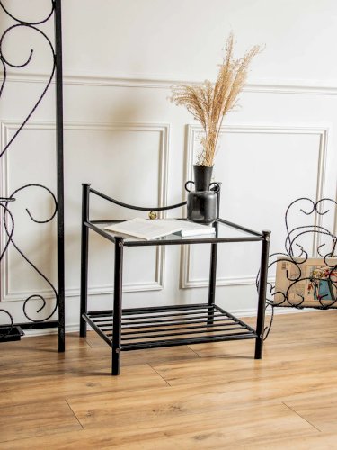 Hanna, la table d'appoint en métal N°484