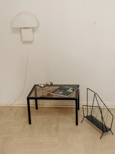 Hanna, la table d'appoint en métal N°643