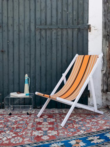 Hanna, la table d'appoint en plexiglass N°460