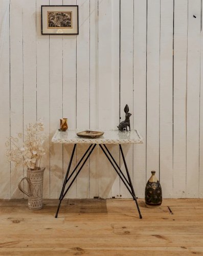 Hanna, la table d'appoint en rotin blanc N°775