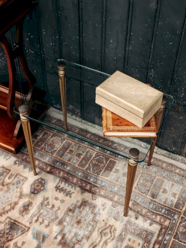 Hanna, la table d'appoint en verre N°580