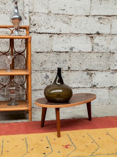 Hanna, la table d'appoint feuille N°675