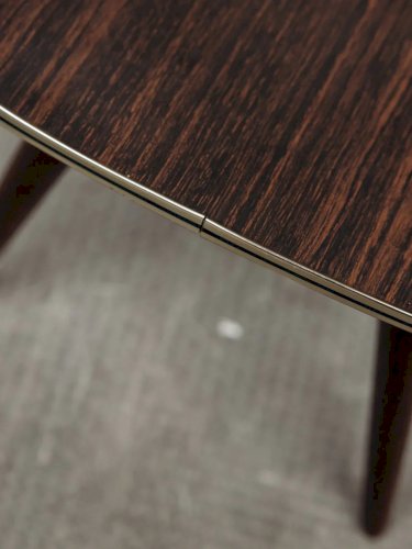 Hanna, la table d'appoint N°258