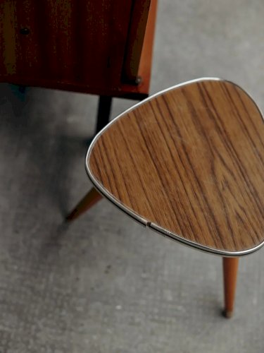 Hanna, la table d'appoint N°260