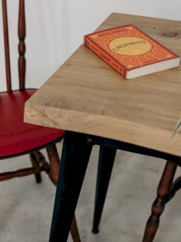 Hanna, la table d'appoint N°75