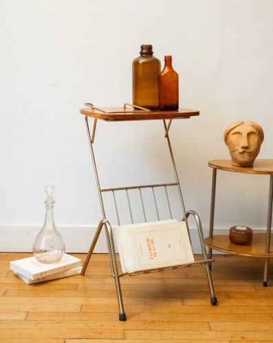 Hanna, la table d'appoint porte-documents N°734