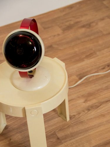 Hanna, la table d'appoint Prisunic N°88