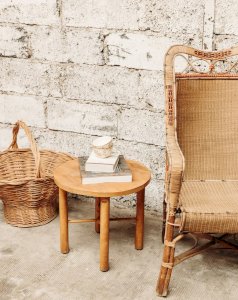 Hanna, the round side table No. 514