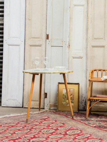 Hanna, la table d'appoint tripode en bois N°718