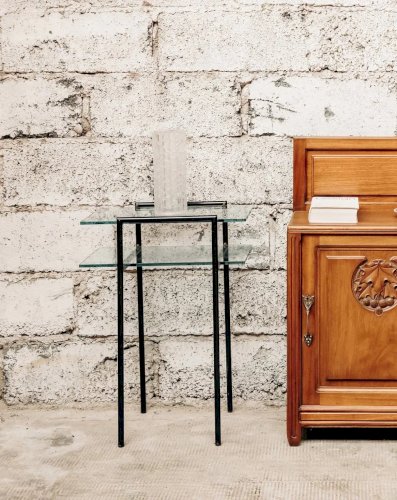 Hanna, la table en métal et verre N°511