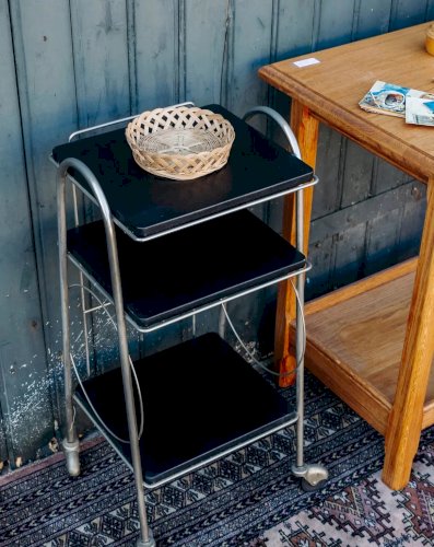 Hanna, la table téléphone N°293