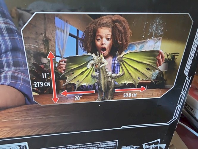 Hasbro Dungeons & Dragons figurine articulée de 38cm Dragon Noir Rakor Neuf !