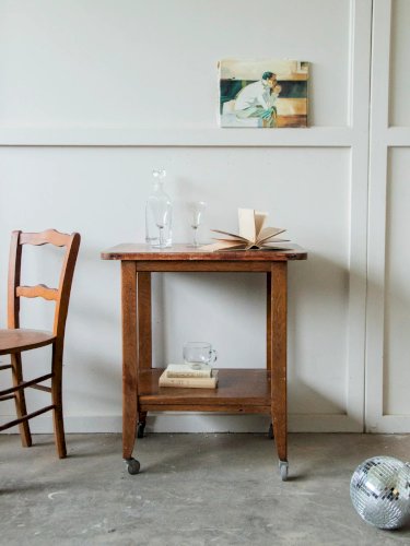 Henriette, la desserte en bois foncé N°139