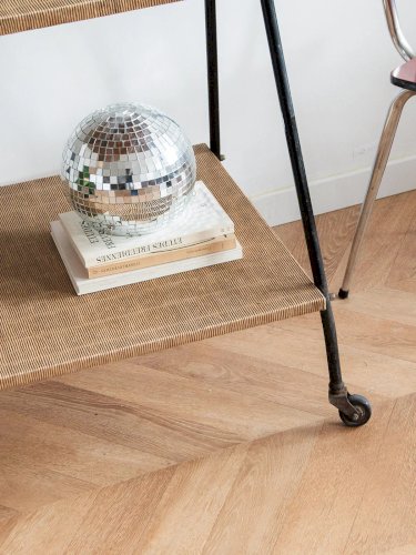 Henriette, la desserte en métal noir N°122