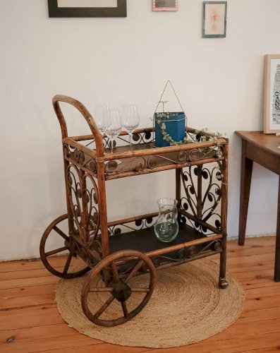 Henriette, la desserte en rotin N°166