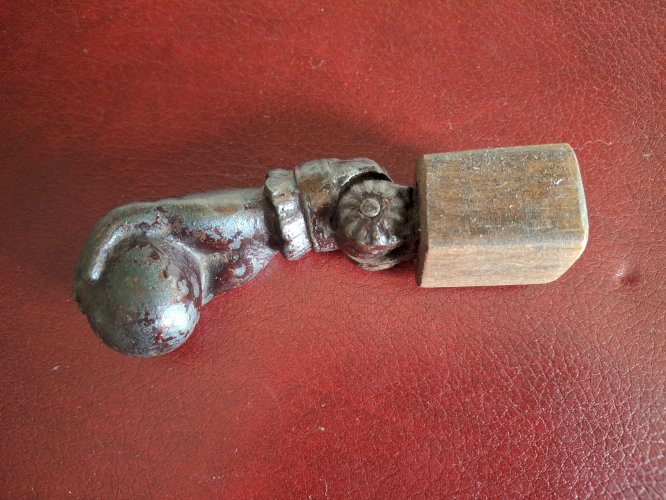 Heurtoir de porte en fonte de fer XIXè siècle ou avant
