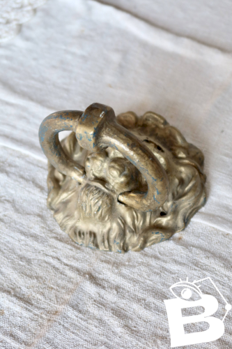 Heurtoir de porte vintage — Tête de lion