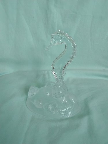 Hippocampe en cristal