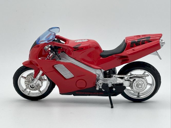 Honda NR 1/18 Maisto