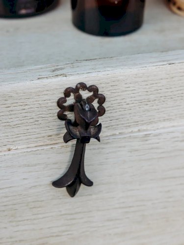 Honoré, le secrétaire fin en bois clair N°114