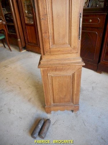 HORLOGE COMTOISE EN CHENE OLIVIER A MONTIGNY DU XIX ème SIECLE N° 10