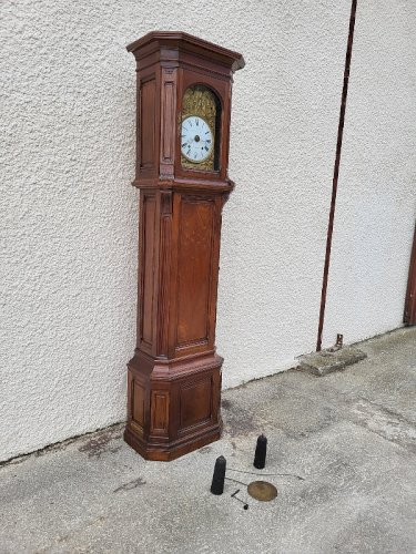 HORLOGE DE PARQUET COMTOISE CAISSE DE VANNIER ET MOUVEMENT SCIPION CAPDENAT