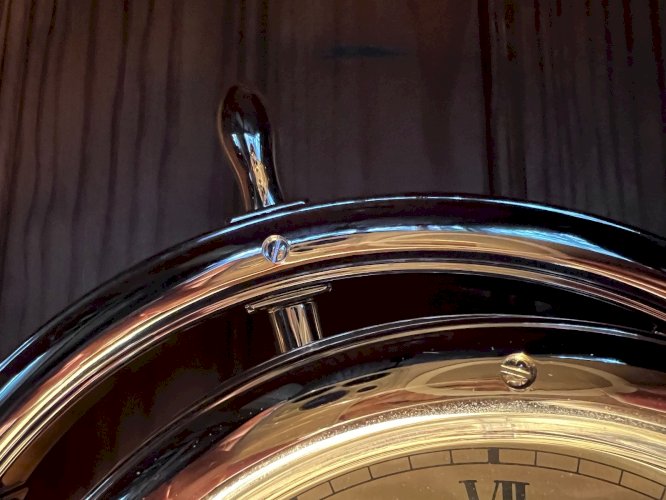 Horloge marine en forme de barre de navire – Rhythm – Quartz