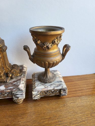 HORLOGE PENDULE ANGELOTS EN REGULE AVEC 2 CASSOLETTES N° 24