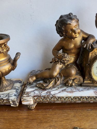 HORLOGE PENDULE ANGELOTS EN REGULE AVEC 2 CASSOLETTES N° 24