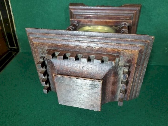 HORLOGE PENDULE EN BOIS BOITE A MUSIQUE