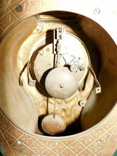 HORLOGE PENDULE EN BRONZE DECOR ANGELOT DU XIX ème SIECLE N17