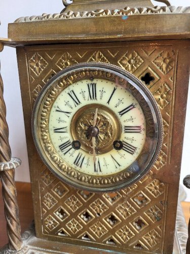 HORLOGE PENDULE EN BRONZE DU XIX ème SIECLE N° 10