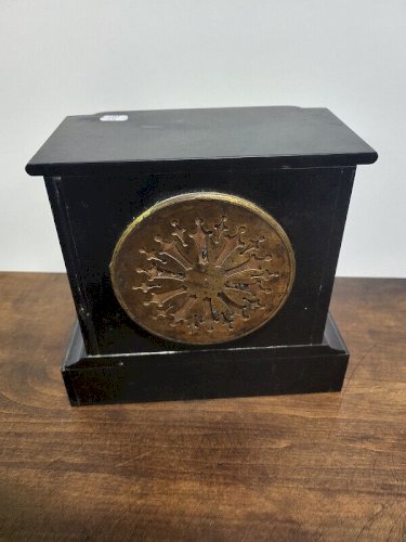 HORLOGE PENDULE EN MARBRE NOIR NAPOLEON II N° 20