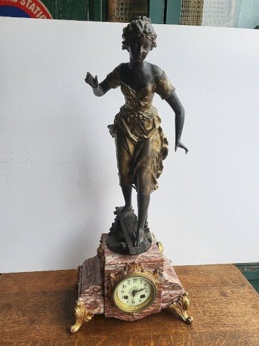 HORLOGE PENDULE EN REGULE ET MARBRE ROSE N° 5