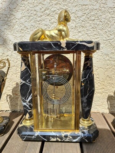 HORLOGE PENDULE MARBRE DECOR DE SPHINX N30