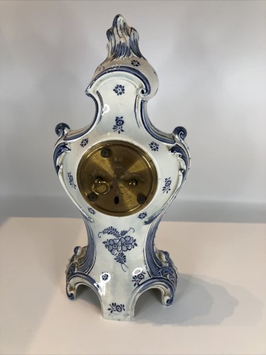 Horloge réveil Royal Bonn – Faïence décor Delft – Allemagne, XIXe/XXe