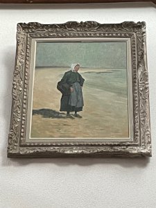 Oil on canvas by Jean-Paul Savigny representing a Breton woman on the beach (53)