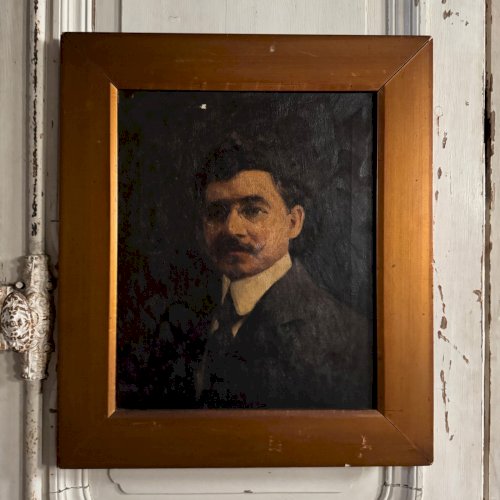 Huile sur toile portrait d'homme portant lunettes et moustache début XXe A5697