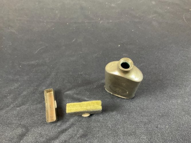 humidificateur timbre , enveloppe administration , poste ...