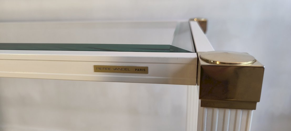 Iconique rare console blanche à entretoise design, signée Pierre Vandel Paris, en excellent état